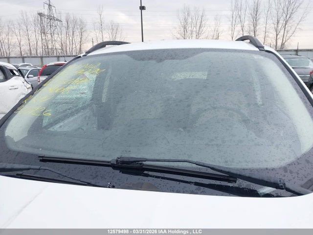 1FMCU9GX8GUA46618 Ford Escape