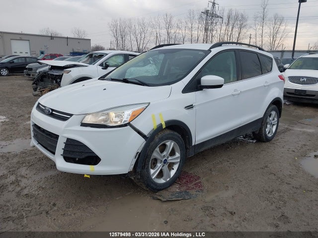 1FMCU9GX8GUA46618 Ford Escape