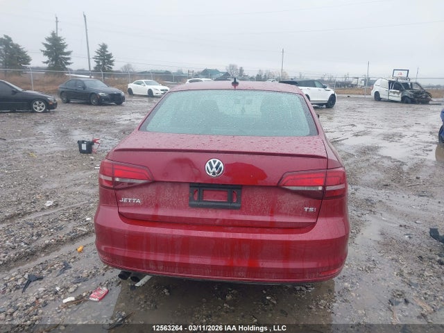 12563264 :رقم المزاد ، 3VWDB7AJ8HM361669 vin ، 2017 Volkswagen Jetta Wolfsburg Edition مزاد بيع