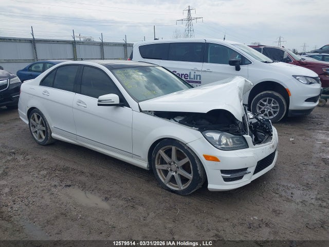 Продажа на аукционе авто 2013 Mercedes-benz C 350 4matic, vin: WDDGF8JB0DA827272, номер лота: 12579514