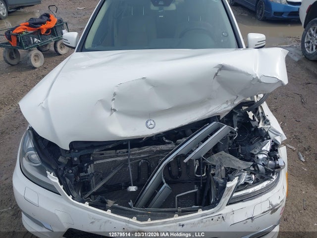 Продажа на аукционе авто 2013 Mercedes-benz C 350 4matic, vin: WDDGF8JB0DA827272, номер лота: 12579514