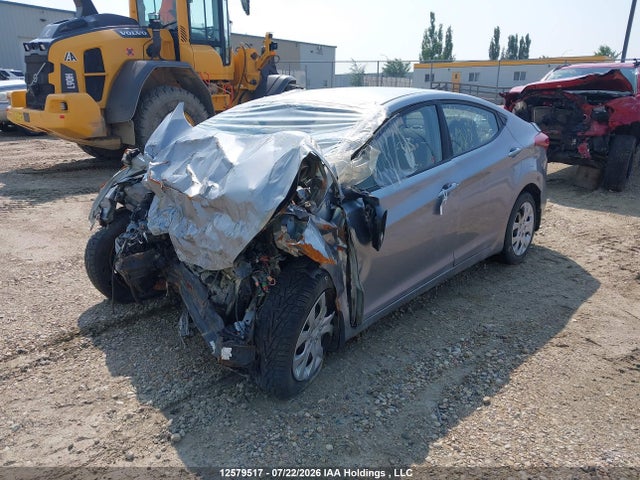 Hyundai ELANTRA GL 2015 5NPDH4AE5FH577386 Image 2