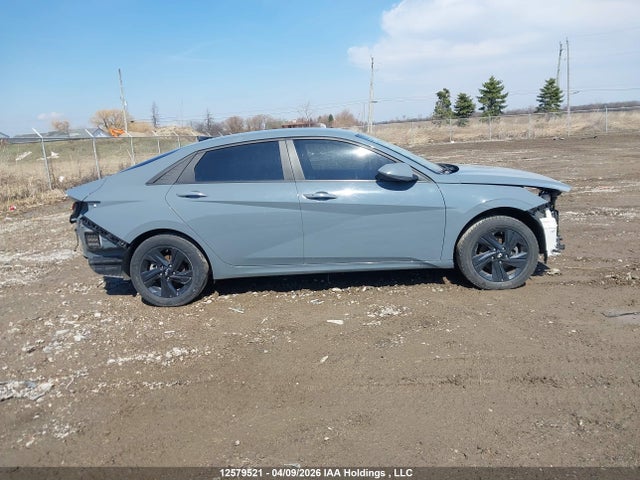 KMHLM4AG2PU398234 Hyundai Elantra Preferred Ivt