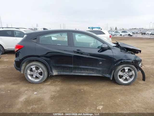 3CZRU6H38HM101724 Honda HR-V LX
