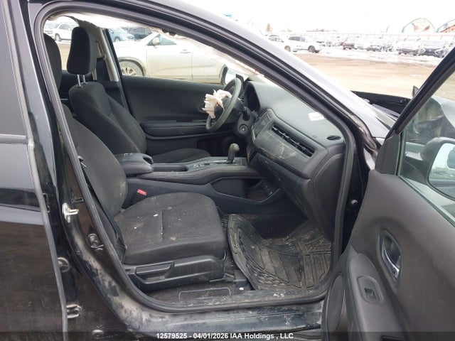 3CZRU6H38HM101724 Honda HR-V LX