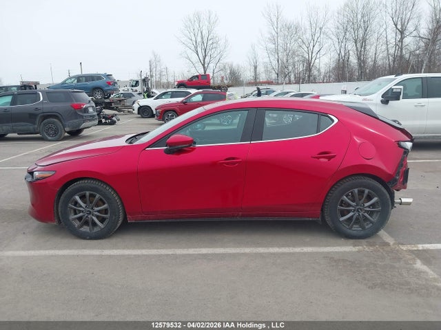 JM1BPAMM2R1652021 Mazda Mazda3 Sport Gt