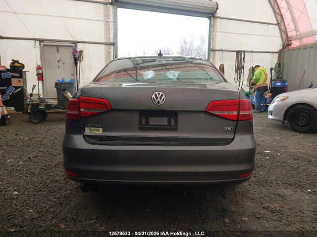 3VWL07AJ9FM246870 Volkswagen JETTA SEL