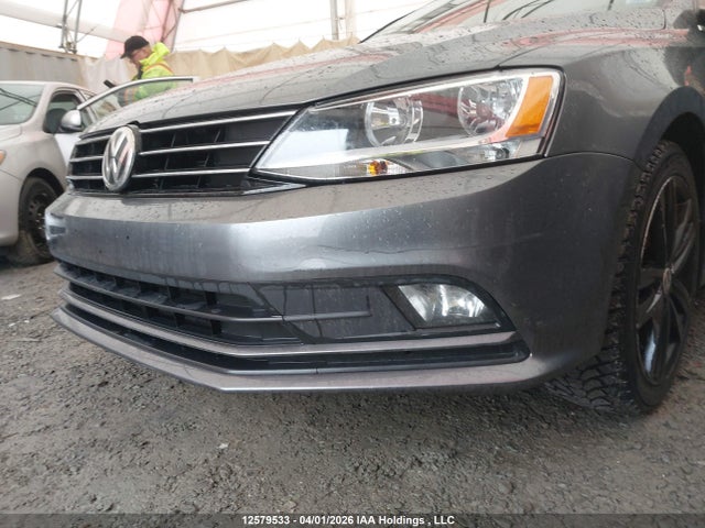 3VWL07AJ9FM246870 Volkswagen JETTA SEL
