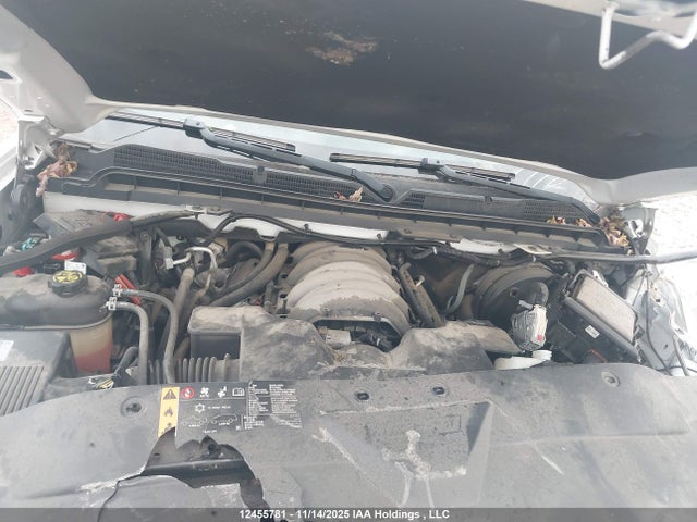 3GCUKSEJ4JG608139 Chevrolet Silverado 1500 1lz/2lz