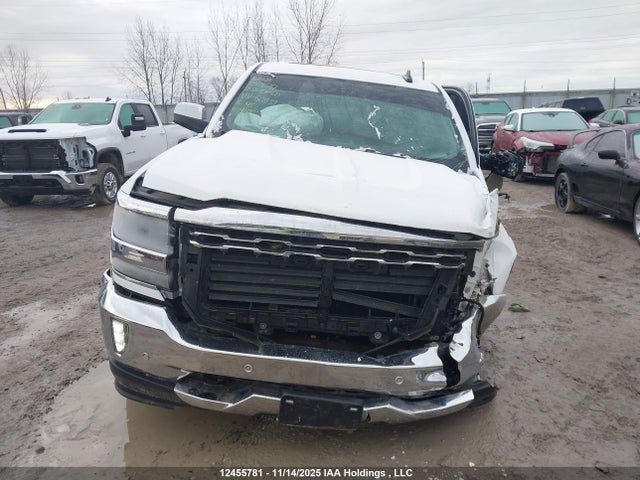 3GCUKSEJ4JG608139 Chevrolet Silverado 1500 1lz/2lz