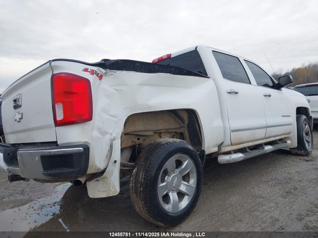 3GCUKSEJ4JG608139 Chevrolet Silverado 1500 1lz/2lz