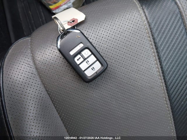 2017 Honda Civic Touring მანქანა იყიდება აუქციონზე, vin: 2HGFC3B92HH452488, აუქციონის ნომერი: 12516942