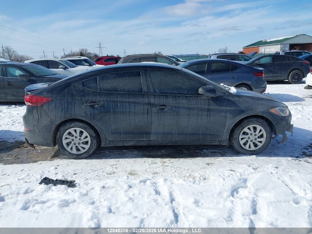 Продажа на аукционе авто 2017 Hyundai Elantra Le, vin: 5NPD74LF5HH161933, номер лота: 12540356