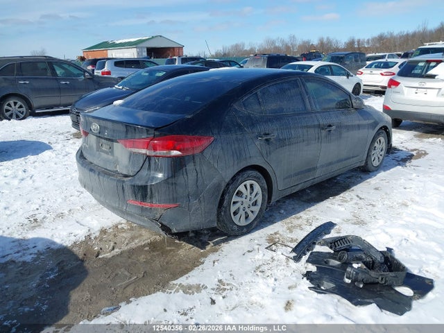 Продажа на аукционе авто 2017 Hyundai Elantra Le, vin: 5NPD74LF5HH161933, номер лота: 12540356