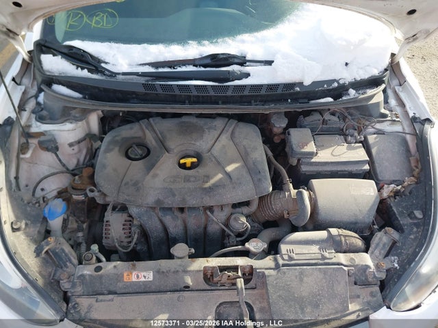 KMHDH4AHXFU286958 Hyundai Elantra Gls