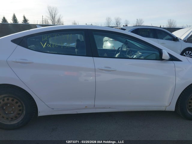 KMHDH4AHXFU286958 Hyundai Elantra Gls