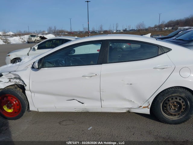 KMHDH4AHXFU286958 Hyundai Elantra Gls