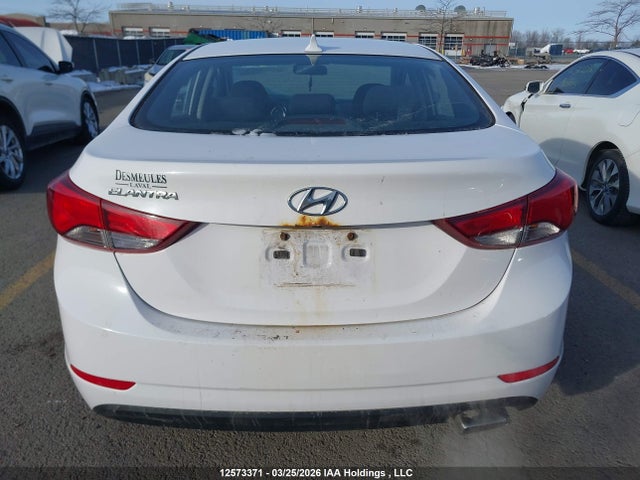 KMHDH4AHXFU286958 Hyundai Elantra Gls