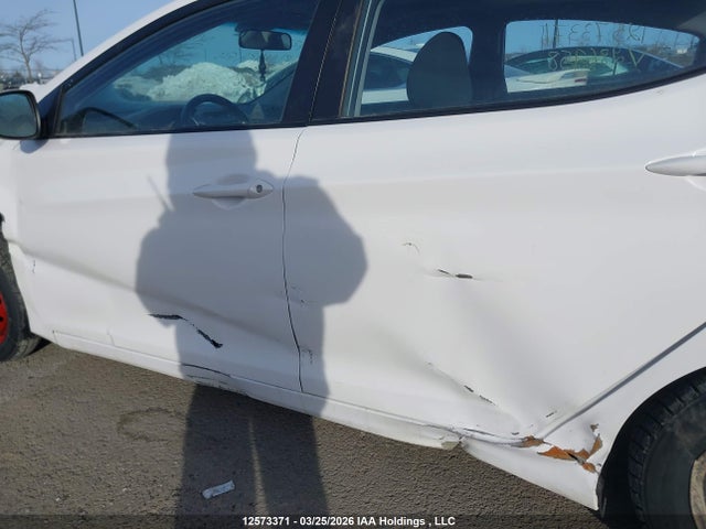 KMHDH4AHXFU286958 Hyundai Elantra Gls