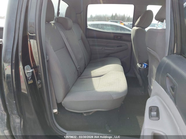 12579632 :رقم المزاد ، 5TFMU4FN1DX017449 vin ، 2013 Toyota Tacoma V6 مزاد بيع