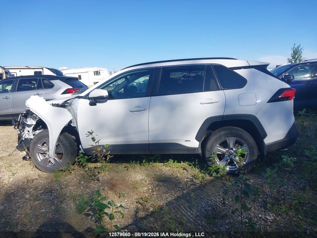 12579660 :رقم المزاد ، 2T3BWRFV7NW133274 vin ، 2022 Toyota Rav4 Hybrid مزاد بيع