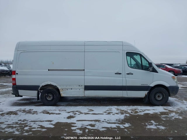 2008 Dodge Sprinter Van 2500 High Roof მანქანა იყიდება აუქციონზე, vin: WD0BE845685293942, აუქციონის ნომერი: 12579670
