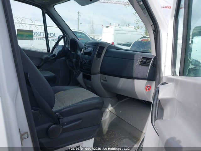 2008 Dodge Sprinter Van 2500 High Roof მანქანა იყიდება აუქციონზე, vin: WD0BE845685293942, აუქციონის ნომერი: 12579670