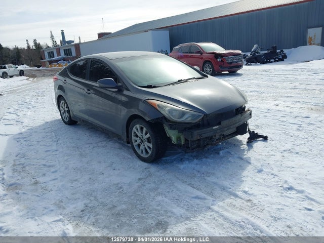 2013 Hyundai Elantra Gl მანქანა იყიდება აუქციონზე, vin: 5NPDH4AE5DH338417, აუქციონის ნომერი: 12579738