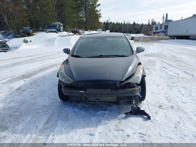 Продажа на аукционе авто 2013 Hyundai Elantra Gl, vin: 5NPDH4AE5DH338417, номер лота: 12579738