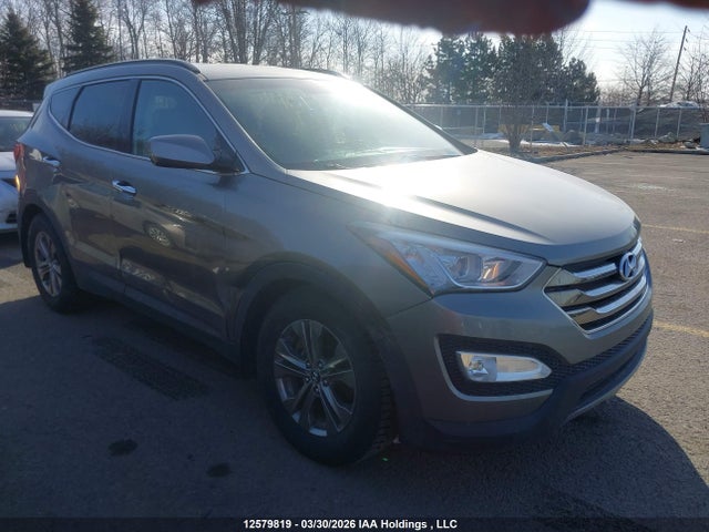 2014 Hyundai Santa Fe მანქანა იყიდება აუქციონზე, vin: 5XYZU3LB8EG153432, აუქციონის ნომერი: 12579819