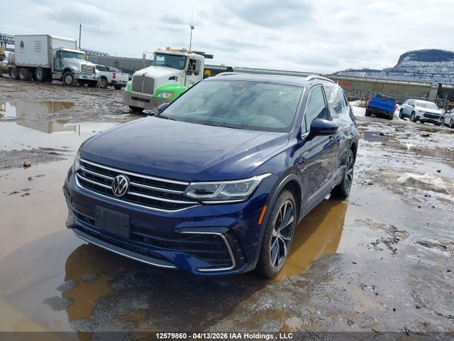 3VV4B7AX0NM141916 Volkswagen Tiguan