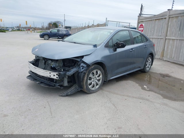 12579887 :رقم المزاد ، 5YFBPMBE7MP211163 vin ، 2021 Toyota Corolla Le مزاد بيع