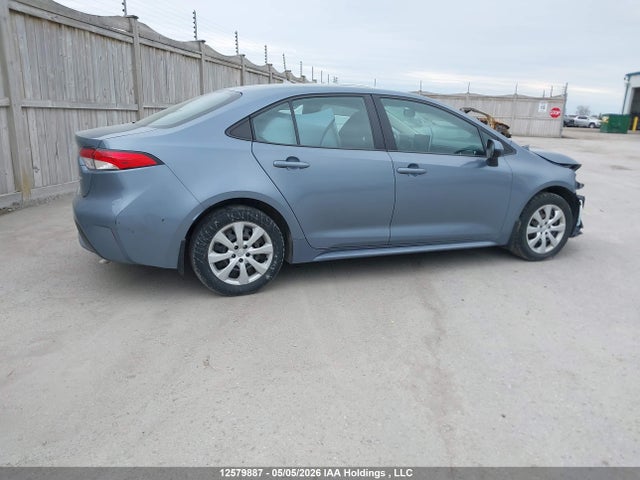 12579887 :رقم المزاد ، 5YFBPMBE7MP211163 vin ، 2021 Toyota Corolla Le مزاد بيع