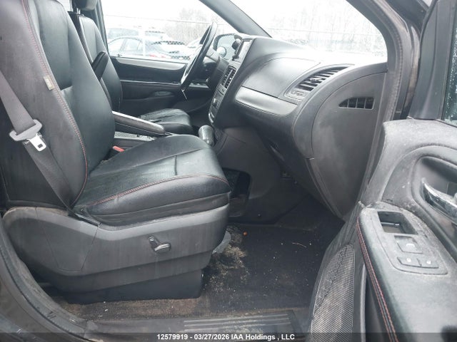 12579919 :رقم المزاد ، 2C4RDGEG3ER415630 vin ، 2014 Dodge Grand Caravan R/t مزاد بيع