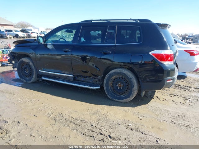 2012 Toyota Highlander V6 მანქანა იყიდება აუქციონზე, vin: 5TDBK3EH6CS165863, აუქციონის ნომერი: 12579970