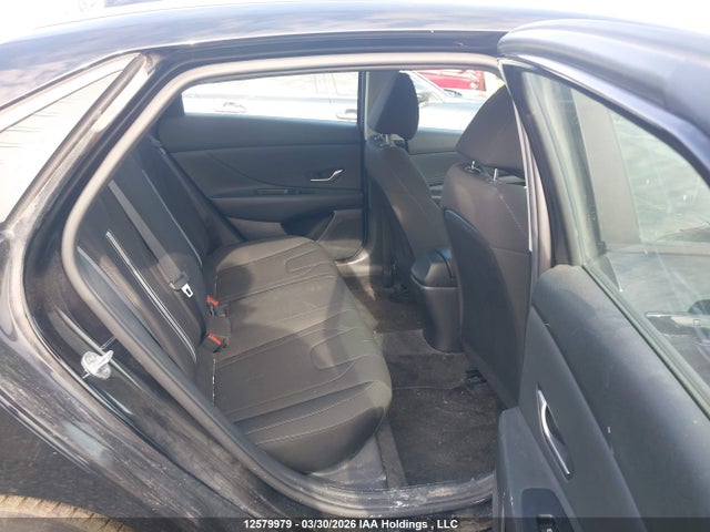 KMHLM4AG5MU197360 Hyundai ELANTRA SEL