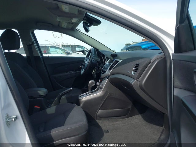 1G1PC5SB8E7140905 Chevrolet CRUZE LT