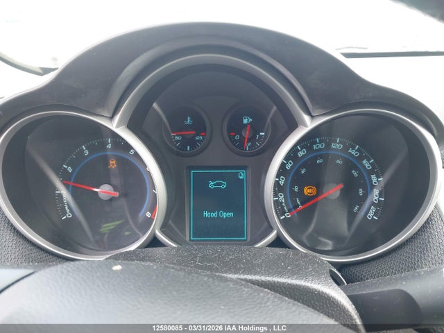 1G1PC5SB8E7140905 Chevrolet CRUZE LT