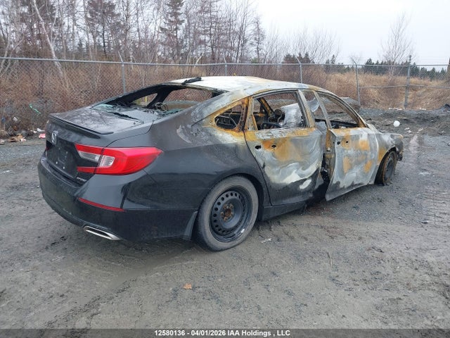 1HGCV1F3XJA800470 Honda Accord Sport