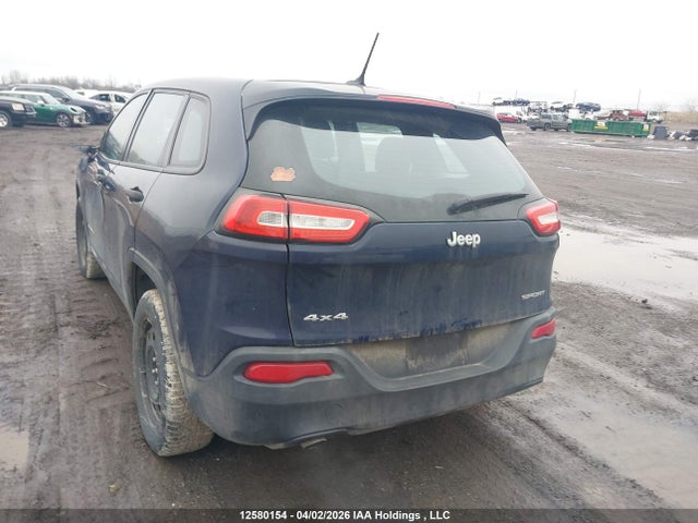 1C4PJMAB1FW630022 Jeep Cherokee