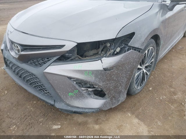 4T1B11HK1JU532705 Toyota CAMRY SE