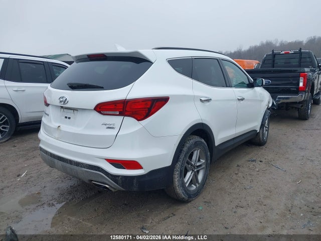 5XYZUDLBXHG482174 Hyundai Santa Fe Sport 2.4 Se