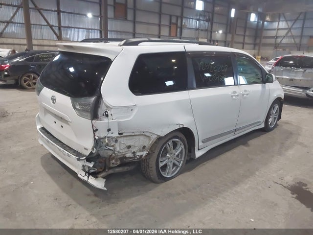 2011 Toyota Sienna Sport მანქანა იყიდება აუქციონზე, vin: 5TDXK3DC9BS034503, აუქციონის ნომერი: 12580207