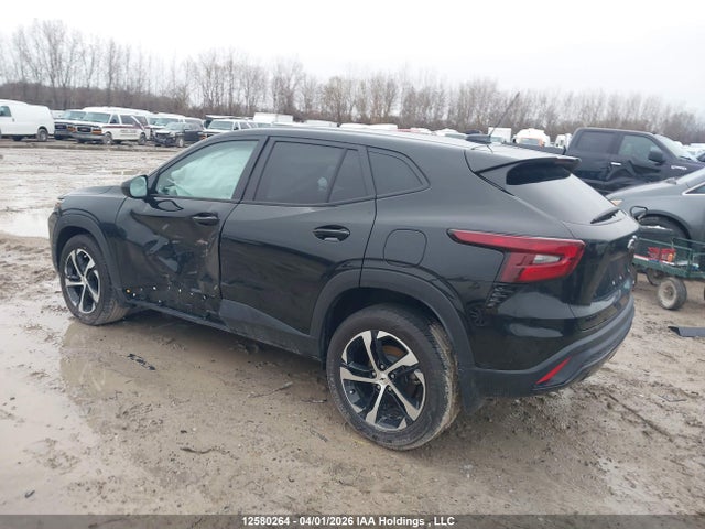 KL77LGE2XSC316576 Chevrolet Trax