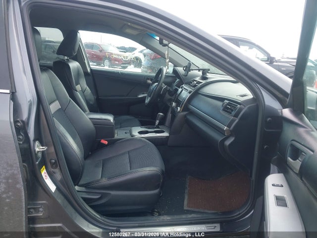 12580267 :رقم المزاد ، 4T1BF1FK5DU211565 vin ، 2013 Toyota Camry Se مزاد بيع