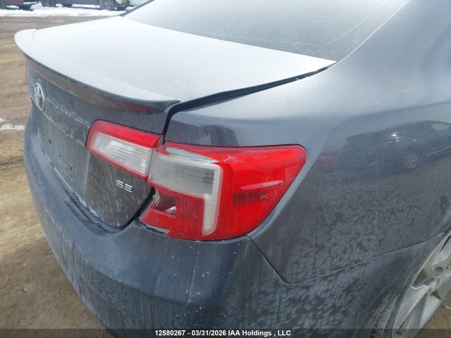 12580267 :رقم المزاد ، 4T1BF1FK5DU211565 vin ، 2013 Toyota Camry Se مزاد بيع