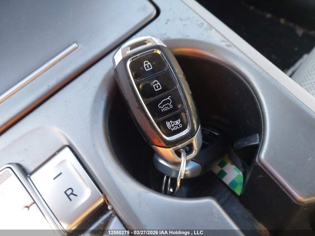 KM8K33AG6MU128766 Hyundai Kona Limited