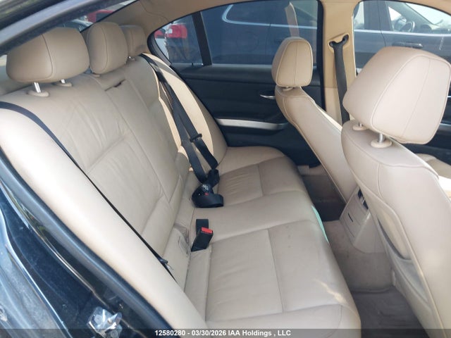 12580280 :رقم المزاد ، WBAVB73517KY62087 vin ، 2007 Bmw 335i مزاد بيع