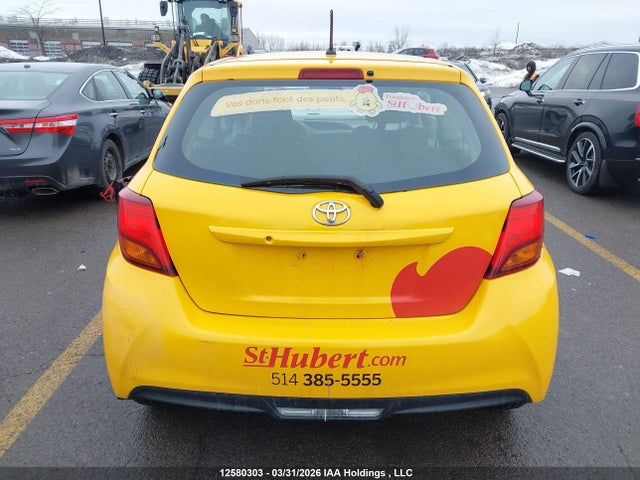 VNKJTUD31FA018279 Toyota Yaris Ce