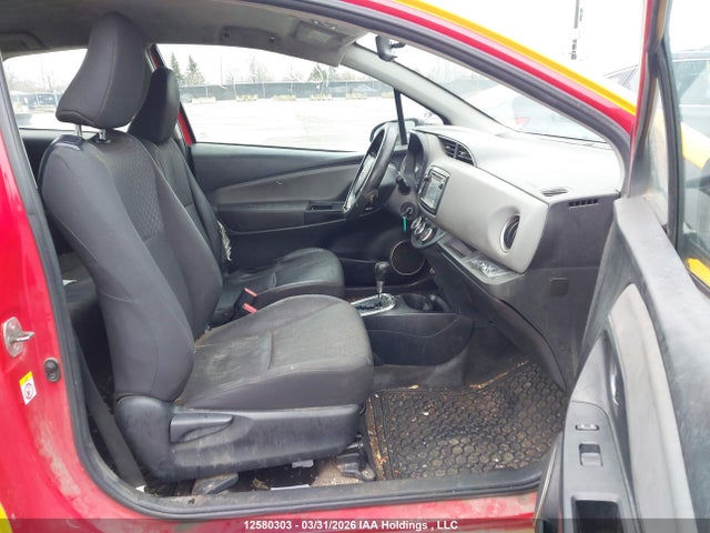 VNKJTUD31FA018279 Toyota Yaris Ce